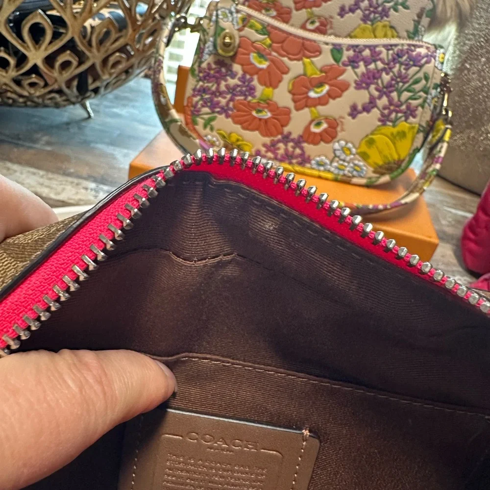 Coach Court Crossbody in Vintage Rose Gorgeous!